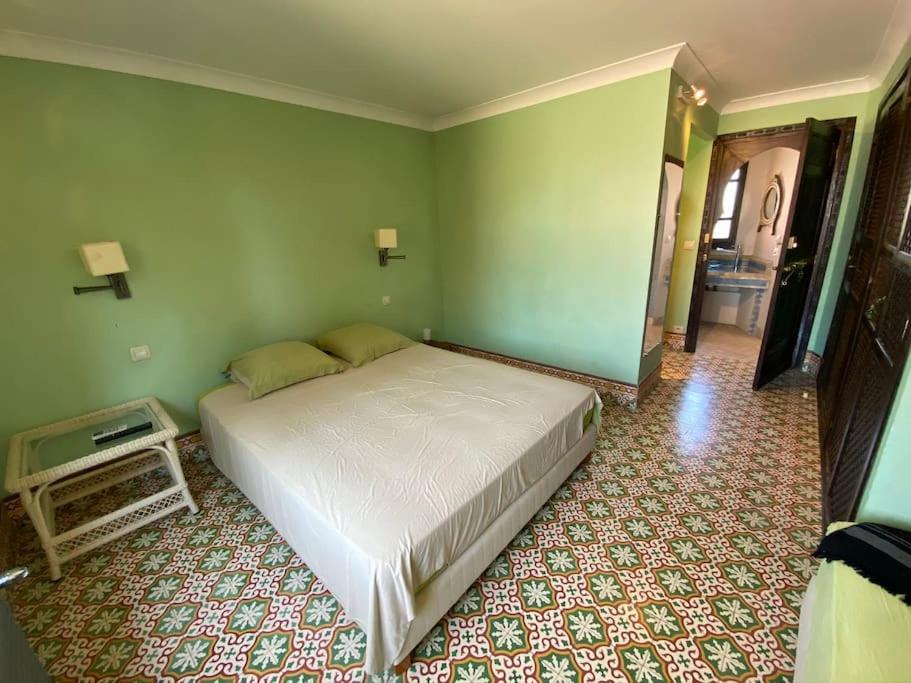 Chambre Emeraude, Riad 9 Couple Only Au Village Naturiste Agde Exterior photo